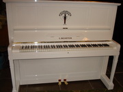 Продам новое пианино производства C.Bechstein Чехия.