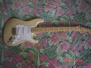 Продам Fender Stratocaster (USA)